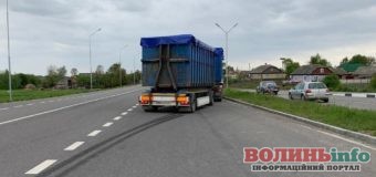 У Війниці вантажівка збила велосипедистку