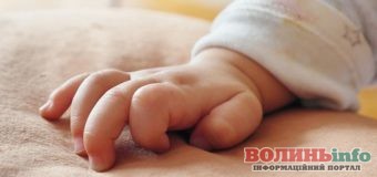 Щоб не кричав: мати задушила свого 4 місячного малюка