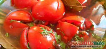Мариновані помідори за добу – рецепт від господині до господині