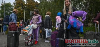 Близько тисячі українців “зникли” з російсько-естонського кордону
