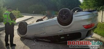 Без прав та напідпитку: В Ковелі водій вчинив ДТП, автомобіль перекинуло на дах