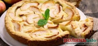Пиріг з яблуками: смачні страви до посту