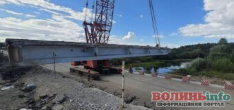 На трасі Київ-Ковель-Ягодин відкрили рух транспорту мостом через річку Случ