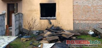 Пожежа в квартирі на вулиці Потебні в Луцьку: небайдужий перехожий вчасно зреагував