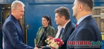 Саміт Кримської платформи в Києві: участь лідерів Литви, Латвії та Чехії