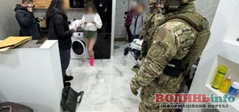 Шахрайська схема з перевипуску SIM-карт: кіберполіція Дніпропетровщини затримала злочинців, які викрали понад пів мільйона гривень