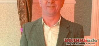 Теплі слова й автографи на згадку: у Дернівському ліцеї презентували книгу Ігоря Поповича