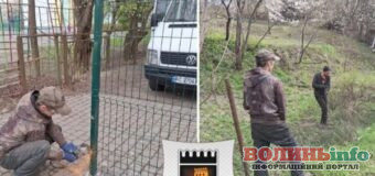 У Луцьку прибрали парканні самобуди з комунальної землі: на черзі — нові адреси