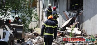 Луцьк у скорботі: під завалами будинку виявили загиблих наречених
