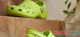 Чи шкідливі Crocs для ваших ніг? Відповідь лікаря-подіатра