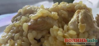 Плов «з того, що є»: простий ситний варіант на кожен день