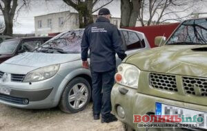 На Волині викрили схему незаконного продажу авто, ввезених під виглядом допомоги ЗСУ