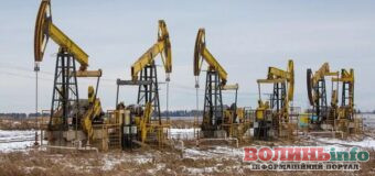 Китай скорочує закупівлі російської нафти через санкції