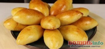 Пишні пиріжки з капустою без дріжджів: швидкий рецепт на кефірі