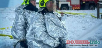 Російські атаки по інфраструктурі: пожежі на Львівщині, руйнування в Одесі та знеструмлення регіонів