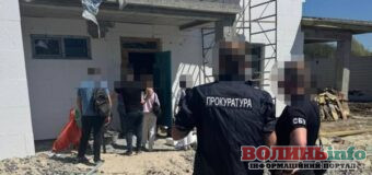 На Волині 17 залізничників майже рік будували приватний будинок депутату за кошти державного підприємства