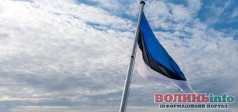 Естонія перекидає війська ближче до кордону з Росією та посилює оборону
